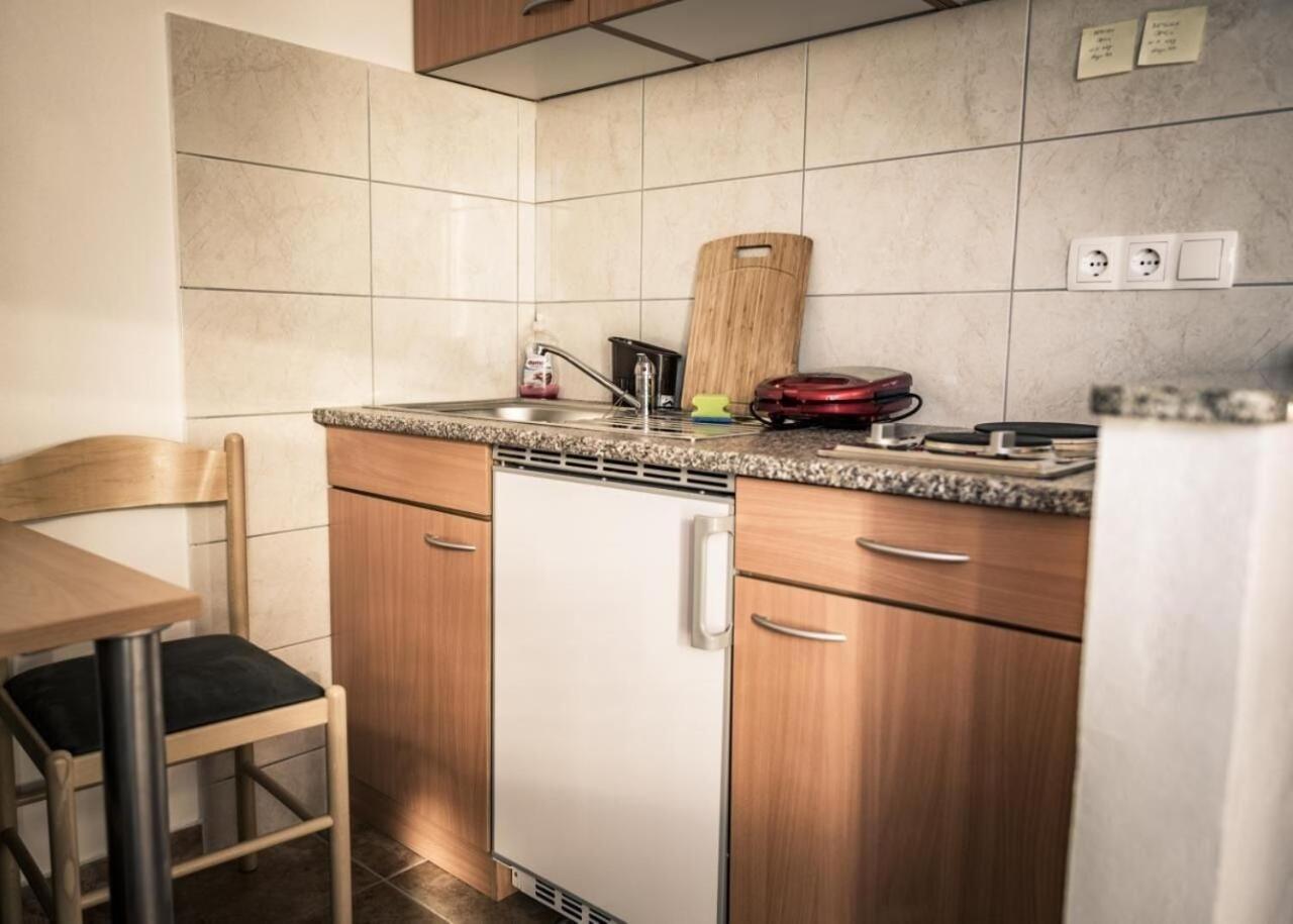 Apartment Toma Луково-Шугарье Экстерьер фото