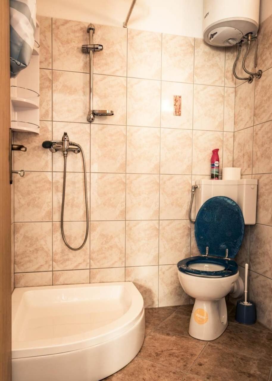 Apartment Toma Луково-Шугарье Экстерьер фото